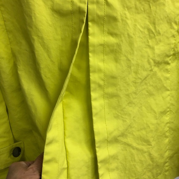 BANANA REPUBLIC WOMENS NEON BRIGHT YELLOW TRENCH COAT IN SIZE EXTRA SMALL - Picture 4 of 7